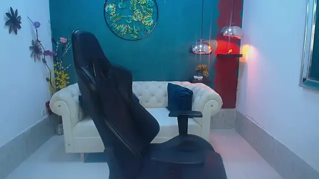 elena milf1 online show from January 2026 05:31:02 PM