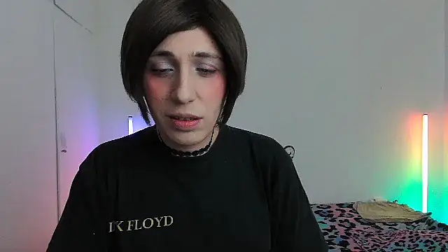 Snapshot of HoneyValentine chatting on February 2026 09:58:01 PM HoneyValentine online show from February 2026 09:58:01 PM