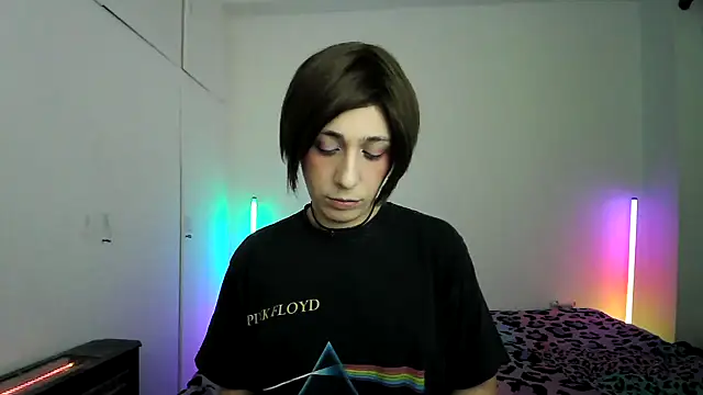 Snapshot of HoneyValentine chatting on February 2026 09:48:01 PM HoneyValentine online show from February 2026 09:48:01 PM