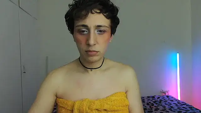 HoneyValentine online show from March 2026 07:30:02 PM