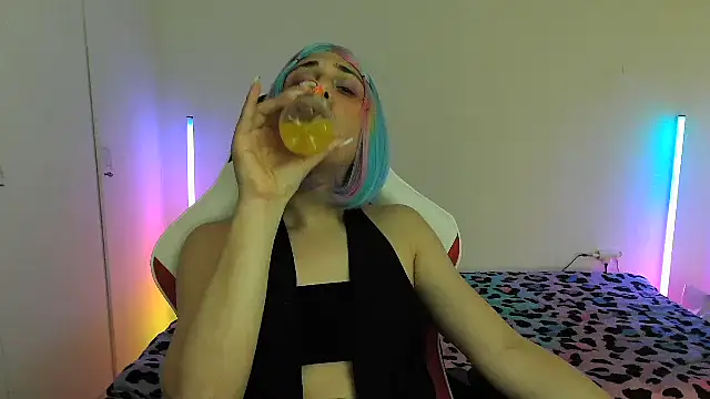 HoneyValentine online show from March 2026 08:05:02 PM