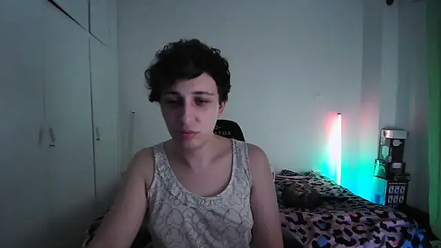 Snapshot of HoneyValentine chatting on June 2026 07:30:01 PM HoneyValentine online show from June 2026 07:30:01 PM