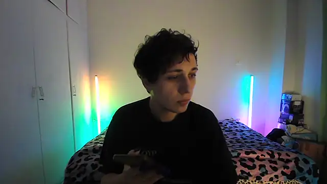 HoneyValentine online show from June 2026 05:56:02 PM