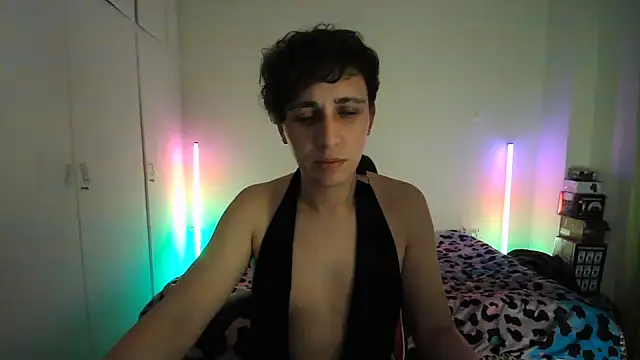 HoneyValentine online show from May 2026 06:49:01 PM