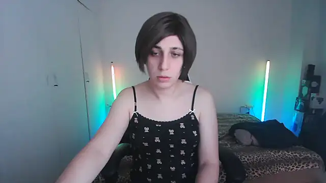 Snapshot of HoneyValentine chatting on July 2026 09:01:01 PM HoneyValentine online show from July 2026 09:01:01 PM