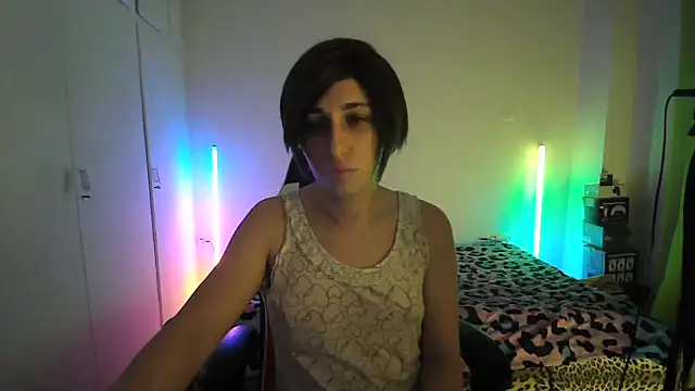 HoneyValentine online show from May 2026 07:05:02 PM
