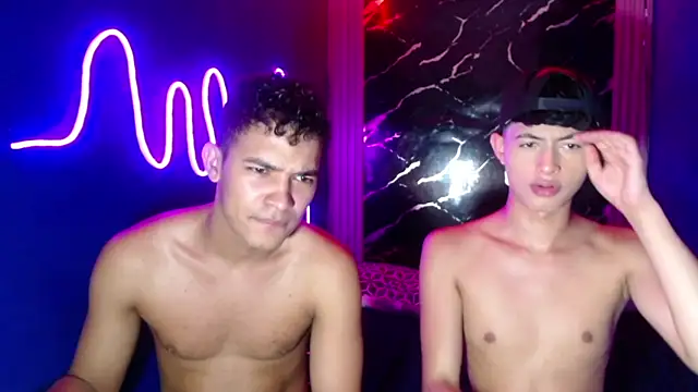 jamescurly00 online show from April 2026 07:16:02 AM