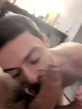 Snapshot of davidfrenchlove chatting on January 2026 12:03:02 AM davidfrenchlove online show from January 2026 12:03:02 AM