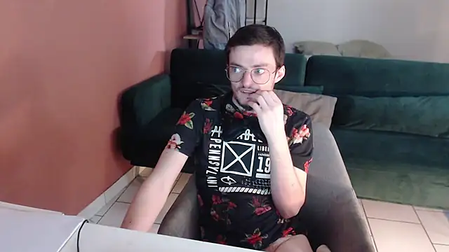 Snapshot of davidfrenchlove chatting on February 2026 03:56:02 PM davidfrenchlove online show from February 2026 03:56:02 PM