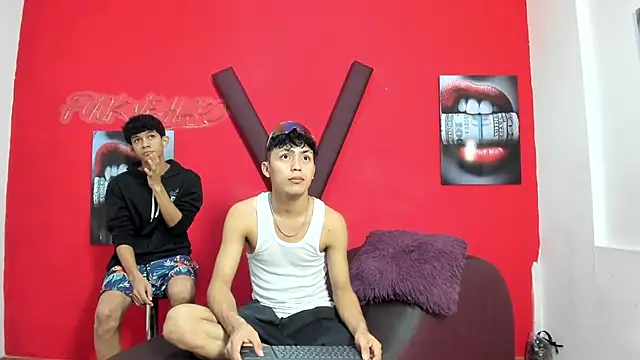 Snapshot of AVENGER_BOYS2026 chatting on May 2026 07:17:01 PM AVENGER BOYS2026 online show from May 2026 07:17:01 PM