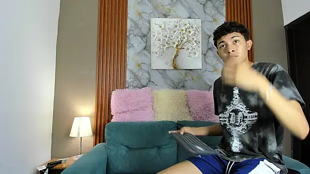 AVENGER BOYS2026 online show from February 2026 07:14:01 PM