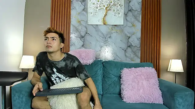 AVENGER BOYS2026 online show from March 2026 02:00:01 PM