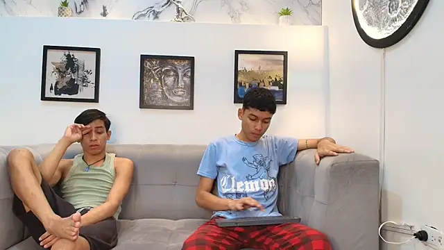 AVENGER BOYS2026 online show from February 2026 01:15:02 AM