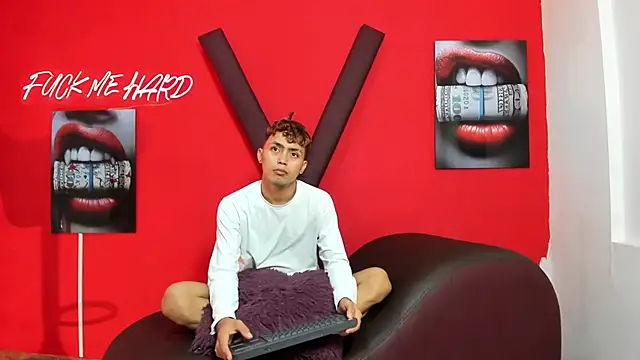 AVENGER BOYS2026 online show from March 2026 07:13:02 PM