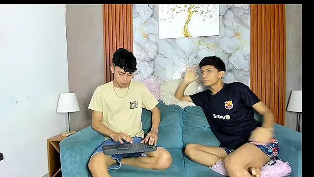 AVENGER BOYS2026 online show from June 2026 07:20:01 PM