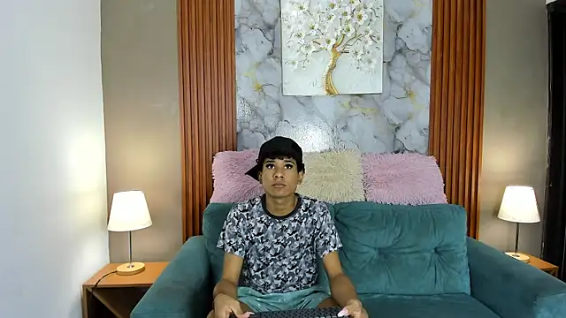 MAPOLA GREAT online show from April 2026 07:17:02 PM