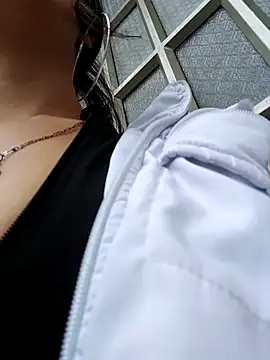 Michelle ec online show from February 2026 05:09:02 PM