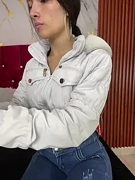 Michelle ec online show from February 2026 05:04:01 PM