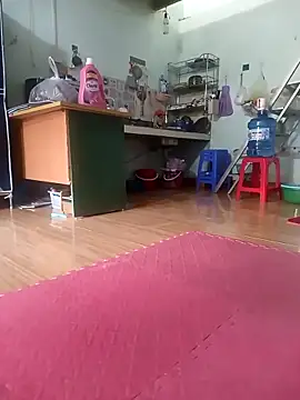 Tulip Giang online show from January 2026 02:05:02 AM