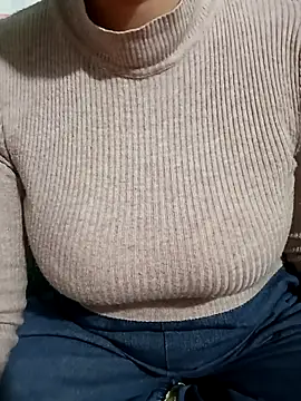 Tulip Giang online show from January 2026 04:25:02 PM