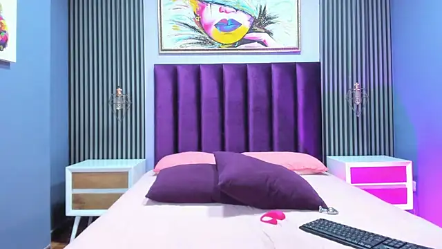 Thecrazyadams  online show from April 2026 02:35:01 AM