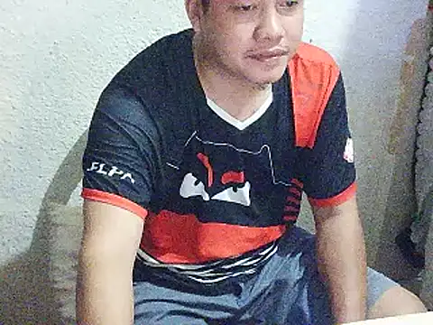 UrAsianGuy90 online show from January 2026 02:31:02 PM