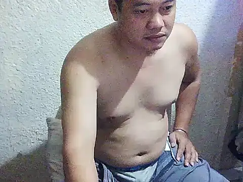 UrAsianGuy90 online show from January 2026 12:36:02 AM