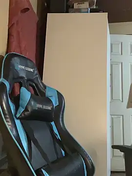 ParejaSutra69 online show from April 2026 11:00:01 PM