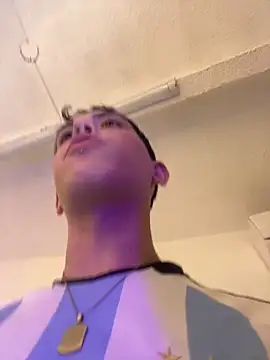 Iamcami  online show from February 2026 07:36:01 PM