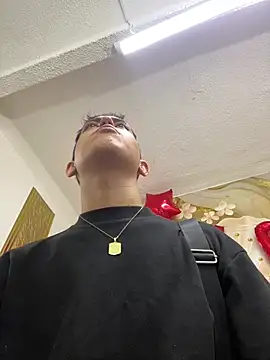 Iamcami  online show from February 2026 07:23:01 PM