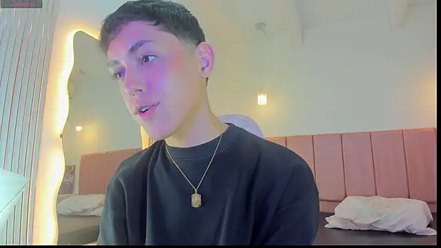 Iamcami  online show from February 2026 07:09:02 PM