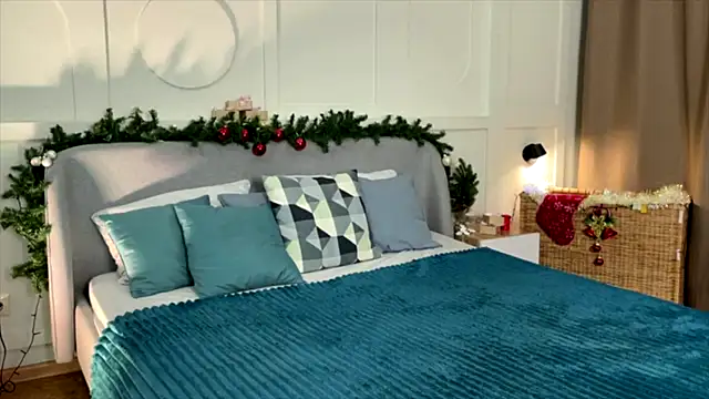 Adele Shy  online show from January 2026 01:12:02 AM