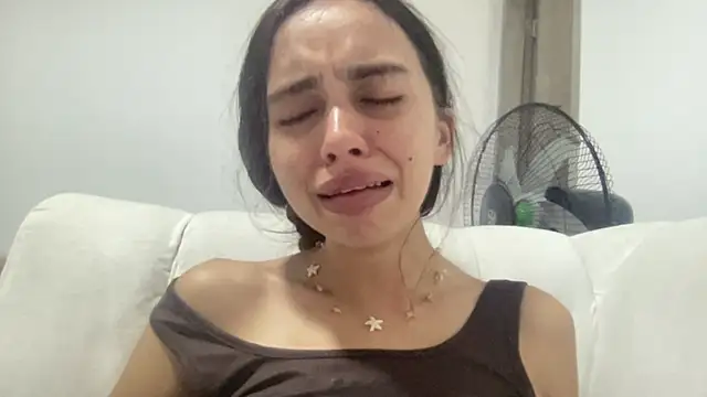 Sarah sumemers online show from July 2026 03:31:02 PM
