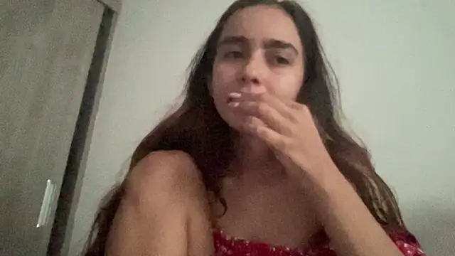 Sarah sumemers online show from April 2026 09:41:02 PM