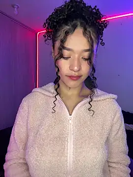 crystal dlun online show from March 2026 04:00:02 PM