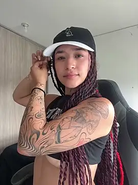 crystal dlun online show from March 2026 07:41:02 PM