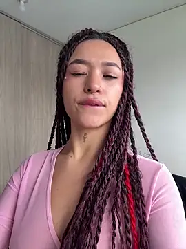 crystal dlun online show from March 2026 04:11:01 PM