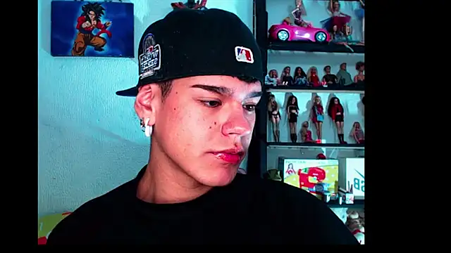 Kevinmiett online show from January 2026 04:44:01 PM