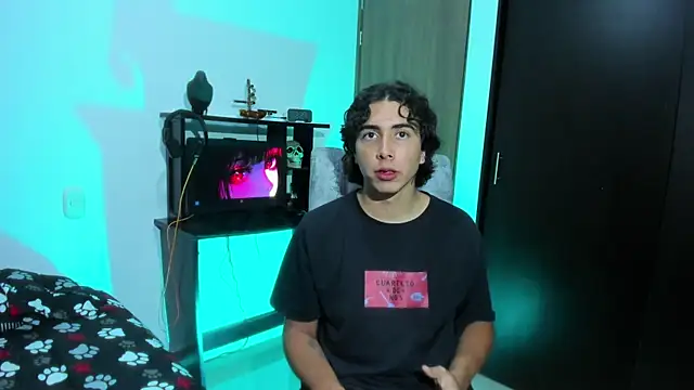 Keisuke Baji  online show from January 2026 01:39:01 PM