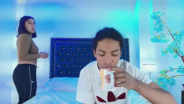 Cristal and luke online show from January 2026 03:24:02 AM