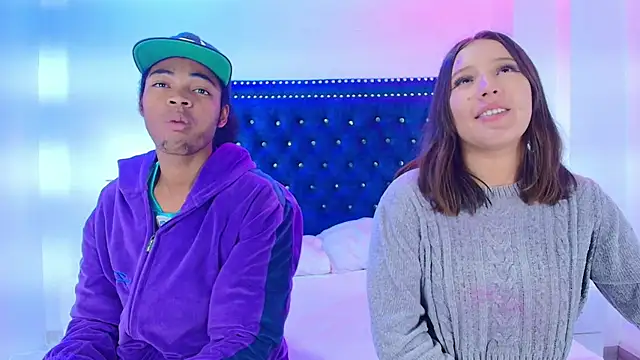 Cristal and luke online show from March 2026 03:30:02 AM