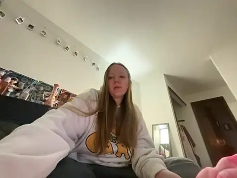 Snapshot of prettygirltracy_12 chatting on February 2026 11:52:02 AM prettygirltracy 12 online show from February 2026 11:52:02 AM