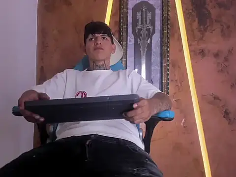 Sam 33 sexy 27 online show from January 2026 03:29:01 PM