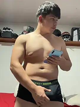 Snapshot of padrinito_69 chatting on March 2026 06:32:02 AM padrinito 69 online show from March 2026 06:32:02 AM