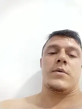 RAFAELQUINTEROSCAVALHEI online show from January 2026 03:29:02 PM