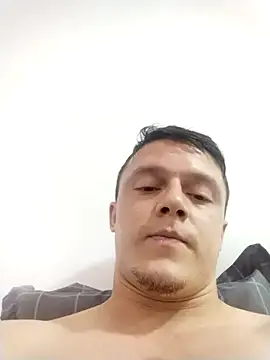 RAFAELQUINTEROSCAVALHEI online show from January 2026 03:50:02 PM