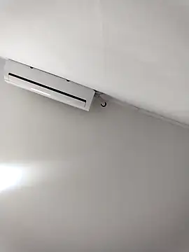 RAFAELQUINTEROSCAVALHEI online show from January 2026 05:55:01 AM