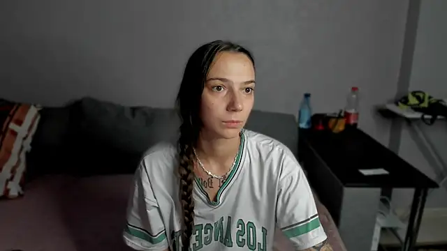 AnnaMized online show from January 2026 06:42:01 AM