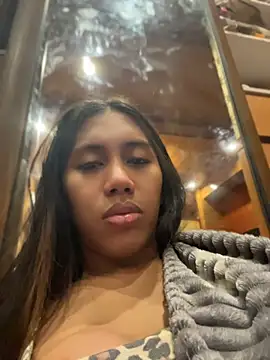 bigmeatcock luna online show from July 2026 04:29:02 PM