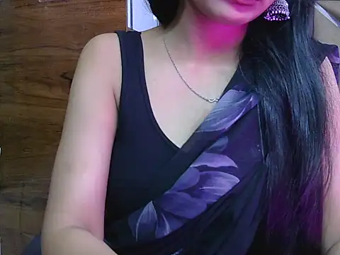 sweet riyaaa online show from May 2026 04:38:01 AM
